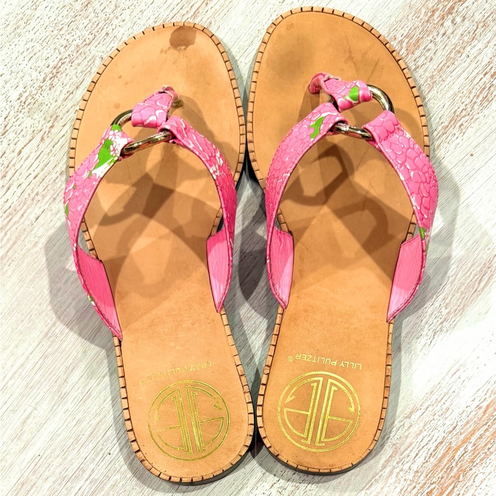 Lilly Pulitzer via Palm Beach leather thong sandal. - Picture 5 of 9